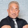 【驚きの出会い】元K-1格闘家・角田信朗が23歳年下女性と再婚！筋トレきっかけの「おかみさん」との馴れ初め